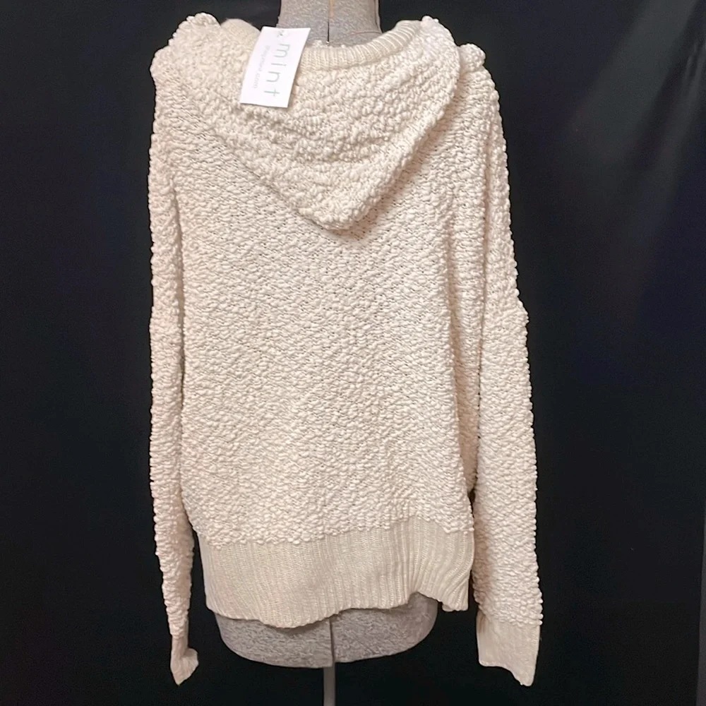 POL CREAM KNIT HOODIE PULLOVER SWEATER - L - NWT ! 💛 - Picture 4 of 8